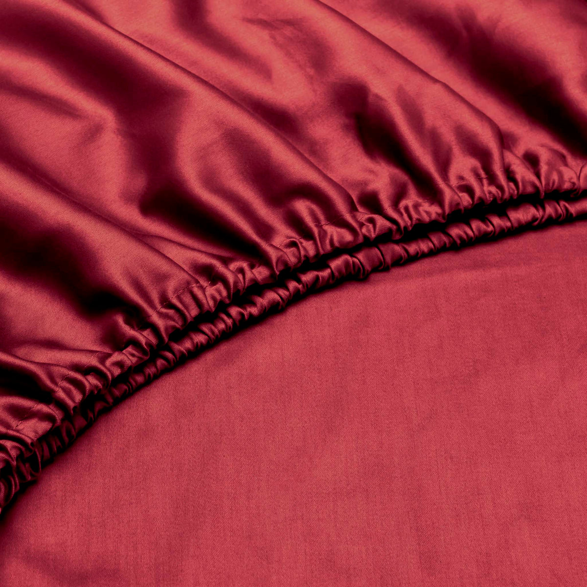 Zo Home hoeslaken Satinado Spicy Red satijn