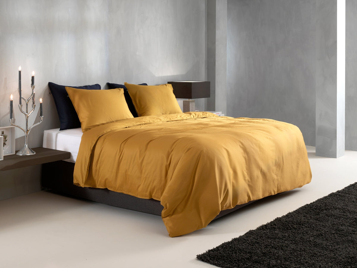 Zo Home dekbedovertrek satijn Satinado Ochre Gold