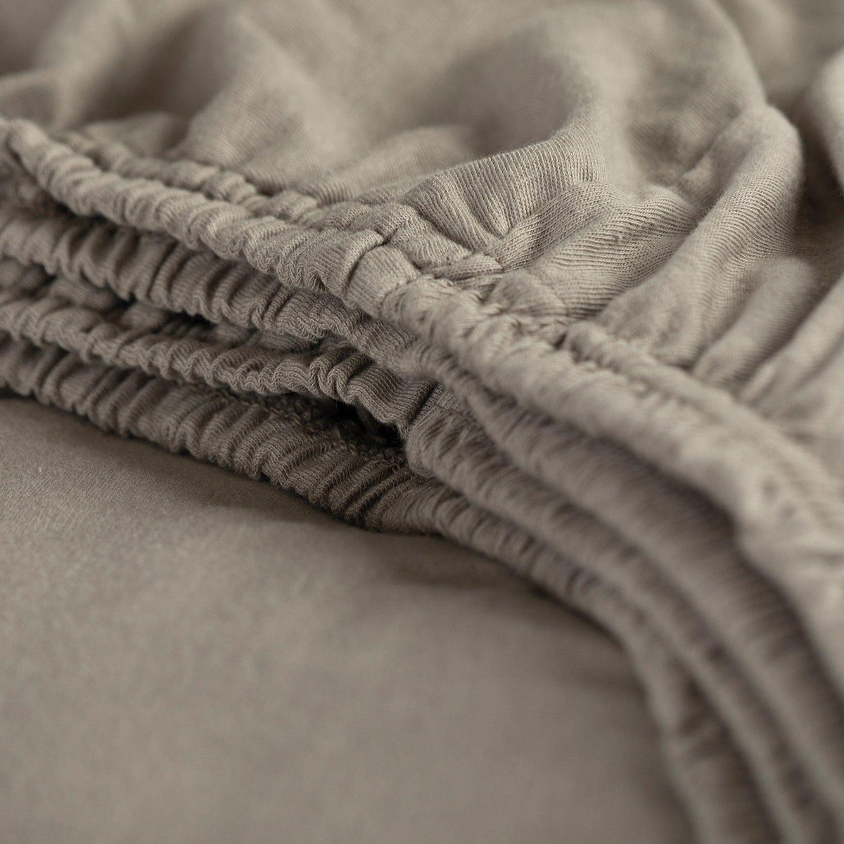 Cinderella hoeslaken double jersey taupe