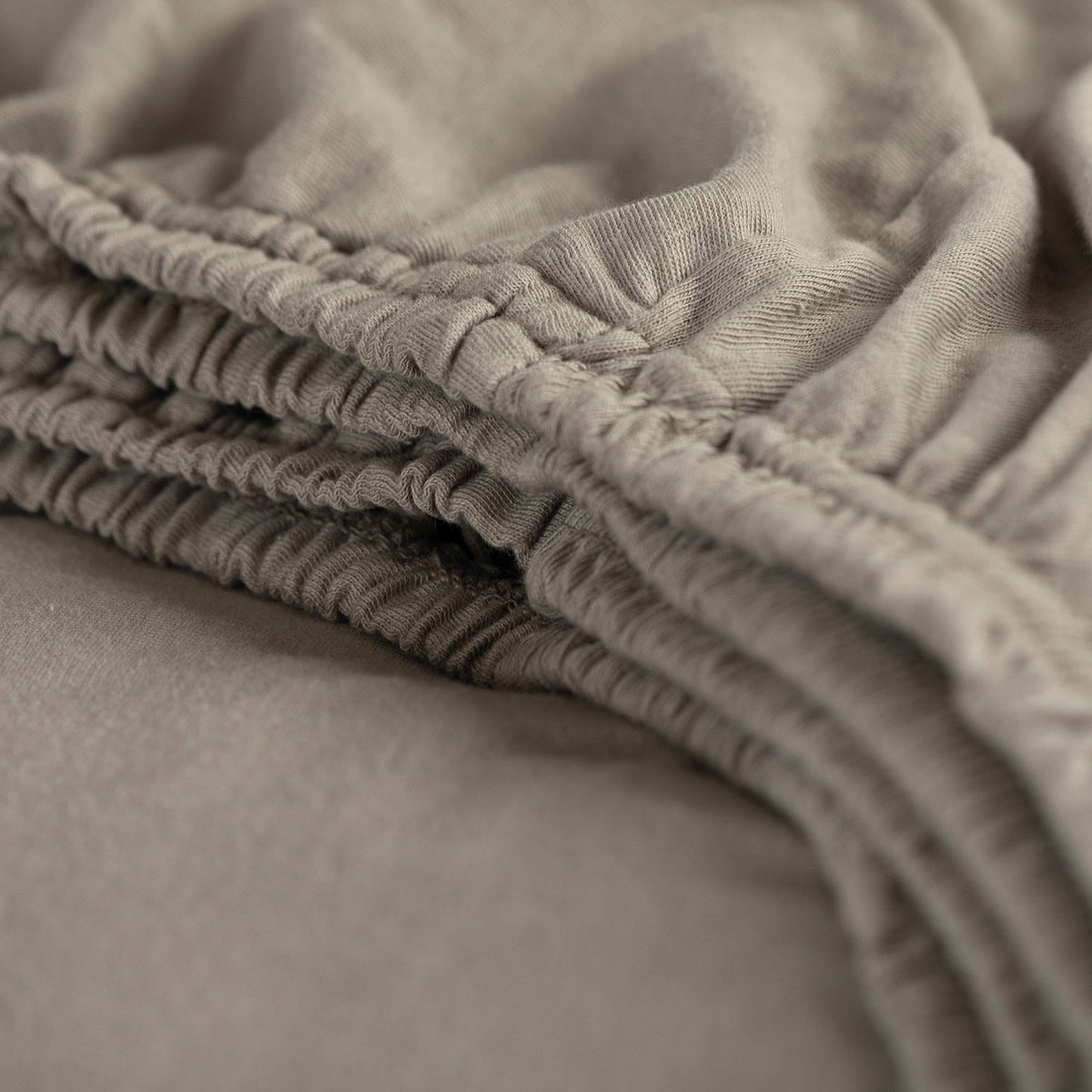 Cinderella hoeslaken jersey taupe
