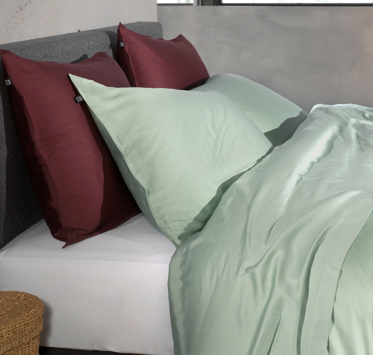 Zo Home kussensloop Satinado Foam Green satijn