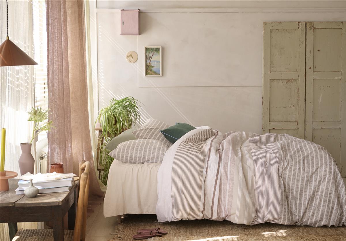 Ariadne at Home